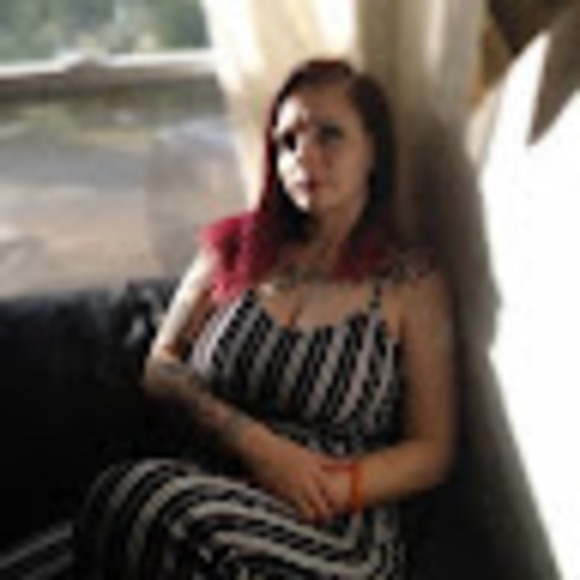 Meet your Posher, Natasha - Picture 1 of 1